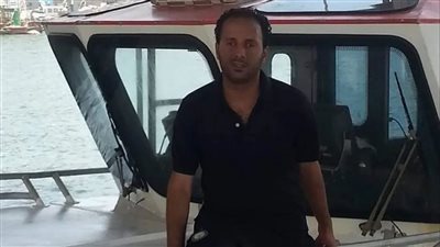لفظ آخر أنفاسه أثناء تأدية واجبه.. السيد موسى فقيد القاطرة الغارقة 