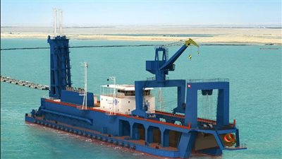 مدير إدارة الكراكات يكشف ميزات مشروع ازدواج قناة السويس (فيديو) 