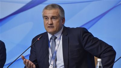 رئيس القرم يعلن بدء أعمال ترميم جسر تشونجارسكي