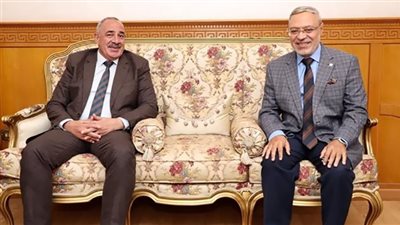 رئيس جامعة طنطا يهنئ مساعد وزير الداخلية لقطاع وسط الدلتا بتولي مهام منصبه