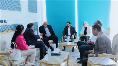 محافظ الوادي الجديد يستقبل أعضاء لجنة المبادرة الرئاسية لدعم صحة المرأة