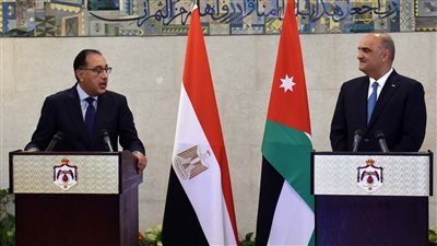 مدبولى: الاهتمام بتقوية وسائل النقل بين مصر والاردن لنفاذ الصادرات والواردات 