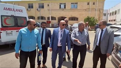 النيابة الادارية تعاين حريقا بمستشفى دمياط الجامعى 