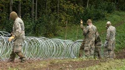 بولندا تعتزم نشر 1000 جُندي إضافي على الحدود مع بيلاروسيا