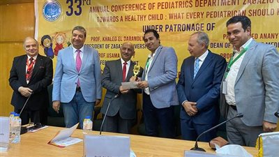 فوز تامر حسان ومروة زكريا وشروق نافع بجوائز جامعة الزقازيق