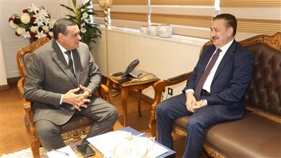 محافظ المنوفية يلتقي وزير التعليم للتوسع في إنشاء المدارس التجريبية والفنية 
