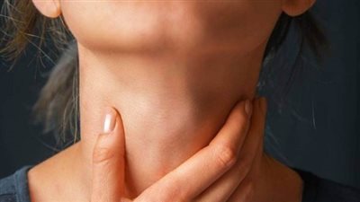 أخصائية غدد صماء: صعوبة البلع تحدث بسبب سرطان الغدة الدرقية