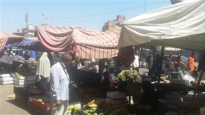 أسعار الخضروات والفاكهة في الفيوم اليوم الاربعاء
