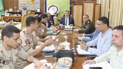  محافظ المنوفية يتابع تشغيل المجمعات الخدمية وتسليم مشروعات 