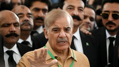 شهباز شريف يدعو لحل البرلمان الباكستاني