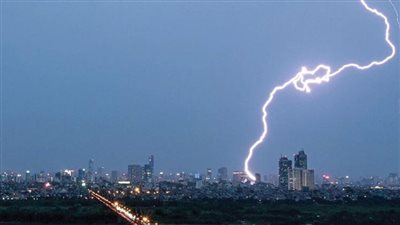 العواصف الرعدية تكبد أمريكا 34 مليار دولار خسائر 