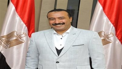عودة الكاتب محمد نبيل إلى بيته رئيسا لإقليم وسط الصعيد الثقافي