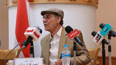 أحمد فؤاد سليم :تكريمي من مهرجان المسرح المصري حفزني لتقديم أعمالًا جيدة