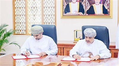 الموانئ العمانية تعزز تنافسية الصادرات و مكانة السلطنة علي خريطة التجارة العالمية