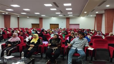  مدربات أسيوط تشارك في برنامج الرياضة من أجل التنمية 