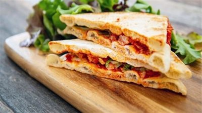 ساندويش دجاج تندوري