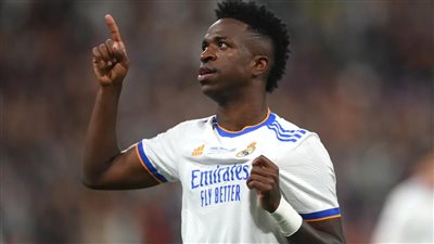 ريال مدريد يحسم موقف فينيسيوس من عرض أهلي جدة الخرافي