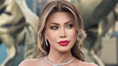 نوال الزغبي تقتحم خزانة هيفاء وهبي وشرطة الموضة تفضح الأمر (تفاصيل وصور)