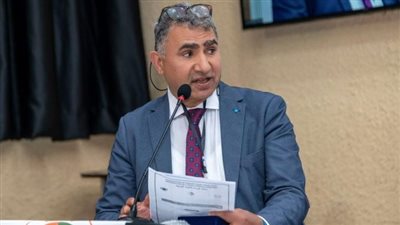 لم الشمل وحل مشكلة التأمينات والمعاشات.. خدمات مكتب اتحاد العمال المصريين بإيطاليا