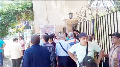 «قصر النور» بجسر السويس يصاب بالعمى بسبب تجاهل وإهمال الإدارة