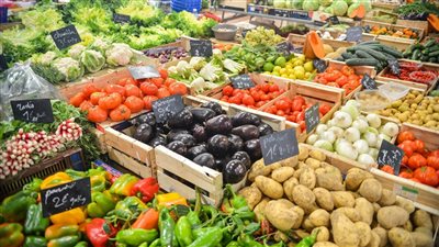  حقيقة وجود احتكار في الخضروات والفاكهة