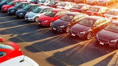 تفاصيل مبادرة السماح بإنهاء التحويل البنكي لسيارات المصريين بالخارج (شاهد) 