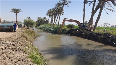 ري أبوتيج .. تواصل حملات تنظيف وتطهير الترع بساحل شطب والمطيعة