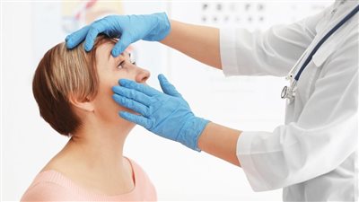 نصائح بسيطة تحمي من ضمور العصب البصري.. أطباء يكشفون الأسباب وطرق العلاج