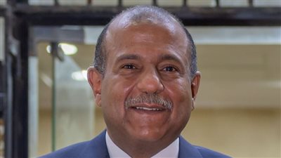 عمرو أبو العيون رئيسًا للغرفة التجارية بأسيوط بالتزكية