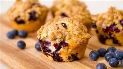 حضريها في الأعياد.. طريقة عمل فطيرة البلوبيري بالليمون والجبن الكريمي