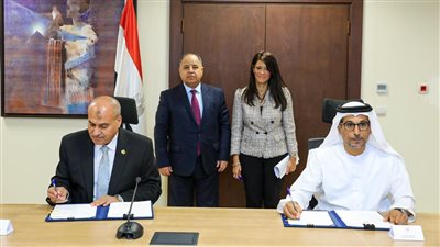 مصر والإمارات توقعان اتفاقية لتمويل واردات القمح بقيمة 500 مليون دولار
