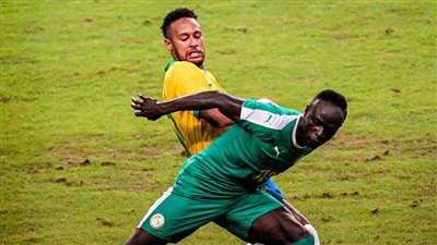 ساديو ماني يسخر من انتقال نيمار للهلال السعودي 