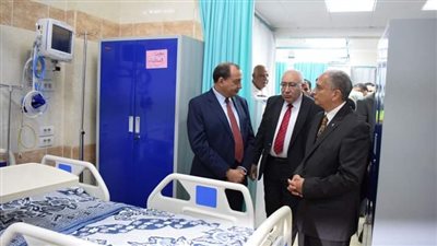 رئيس جامعة بني سويف يفتتح مجمع الرعايات وأول وحدة للحوادث 