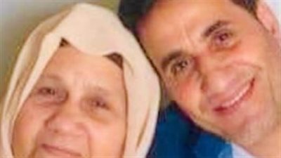 كسرتيني يا أمي.. أحمد شيبة يرثي والدته بكلمات مؤثرة 