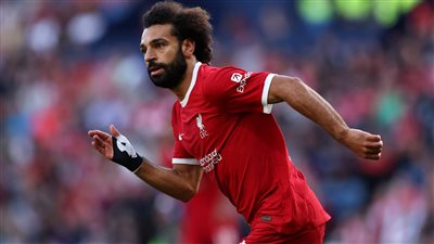 ليفربول يبدأ رحلة البحث عن بديل صلاح من هولندا