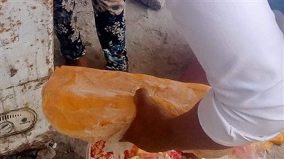 إعدام حلوى ومأكولات غير صالحة للاستهلاك الآدمي برأس البر 