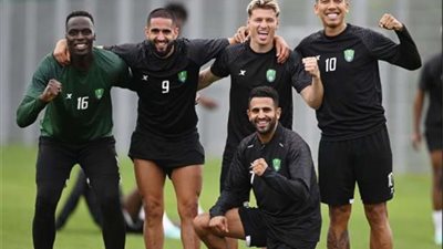 الأهلي يواجه الخليج الليلة بالدوري السعودي.. الموعد والقناة الناقلة