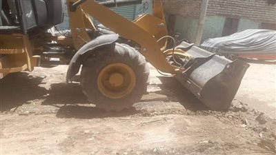 حملة مكبرة لرفع المخلفات بشوارع الرحمانية بنجع حمادي 