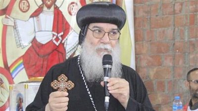 الأنبا مكاريوس يترأس اجتماع الأقباط في المنيا.. الليلة