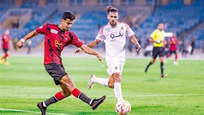الدوري السعودي.. الرياض يتقدم على ضمك في الشوط الأول