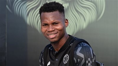 حبيب ديالو يقود الشباب أمام الوحدة في دوري روشن