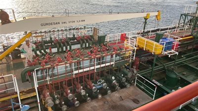 ميناء شرق بورسعيد يشهد أول خدمة تموين سفن بالميثانول الأخضر في إفريقيا والشرق الأوسط