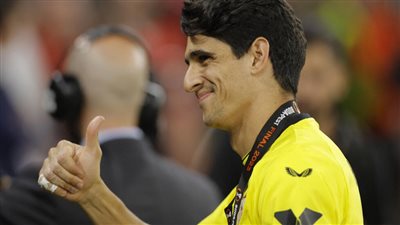  المغربي بونو يتحدي المنافسين لـ 