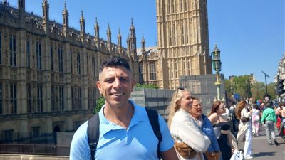 خبير سياحي: السياحة لن تتأثر بأية وقائع تمثل ظهور أسماك القرش