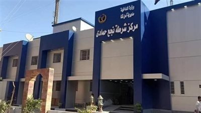 ضبط 5 أشخاص خلال تنقيبهم عن الاثار بقرية فى قنا 