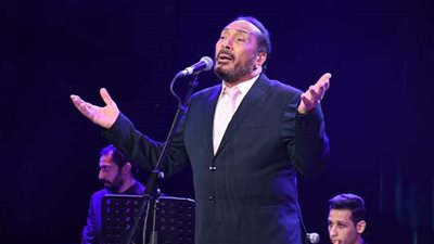 علي الحجار يلتقي جمهوره بساقية الصاوي.. الليلة