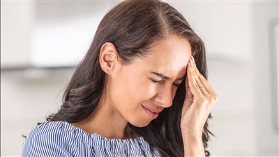 أسباب الدوخة المستمرة.. اضطرابات القلق وفقر الدم السبب