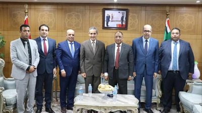 رئيس هيئة قضايا الدولة يستقبل محافظ الغربية للتهنئة