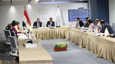 أبرزها تعيين وزير للاقتصاد.. ننشر توصيات لجنة الاستثمار الخاص في الحوار الوطني