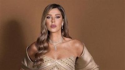 كارلا حداد تثير انتباه رواد السوشيال ميديا بملابس ساخنة (صور)